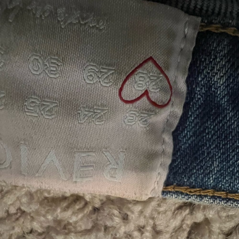 Revice Jeans - Picture 3 of 4